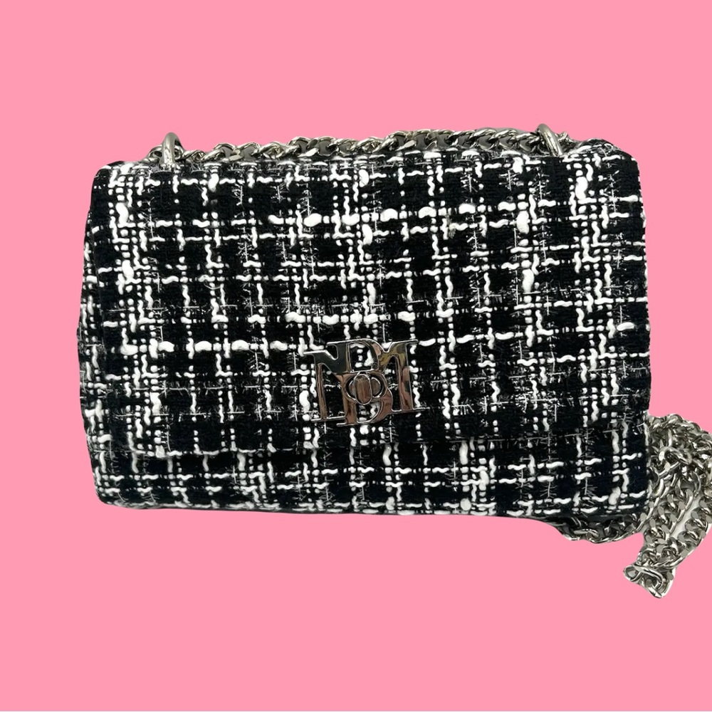Badgley Mischka black & white tweed with silver tone hardware & heavy chain NWT - Picture 5 of 7